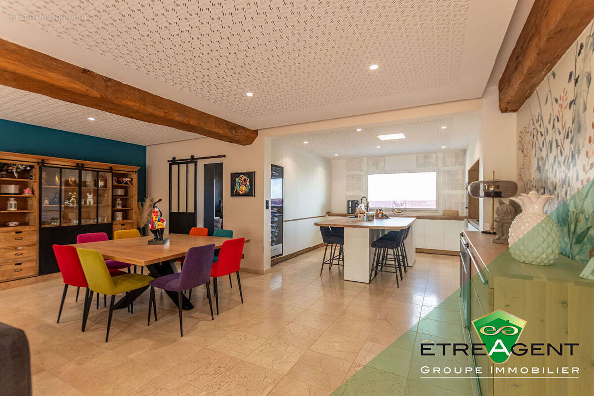 Maison SAINT AUBIN D'ÉCROSVILLE - 379 m² - 5 chambres - photo 8