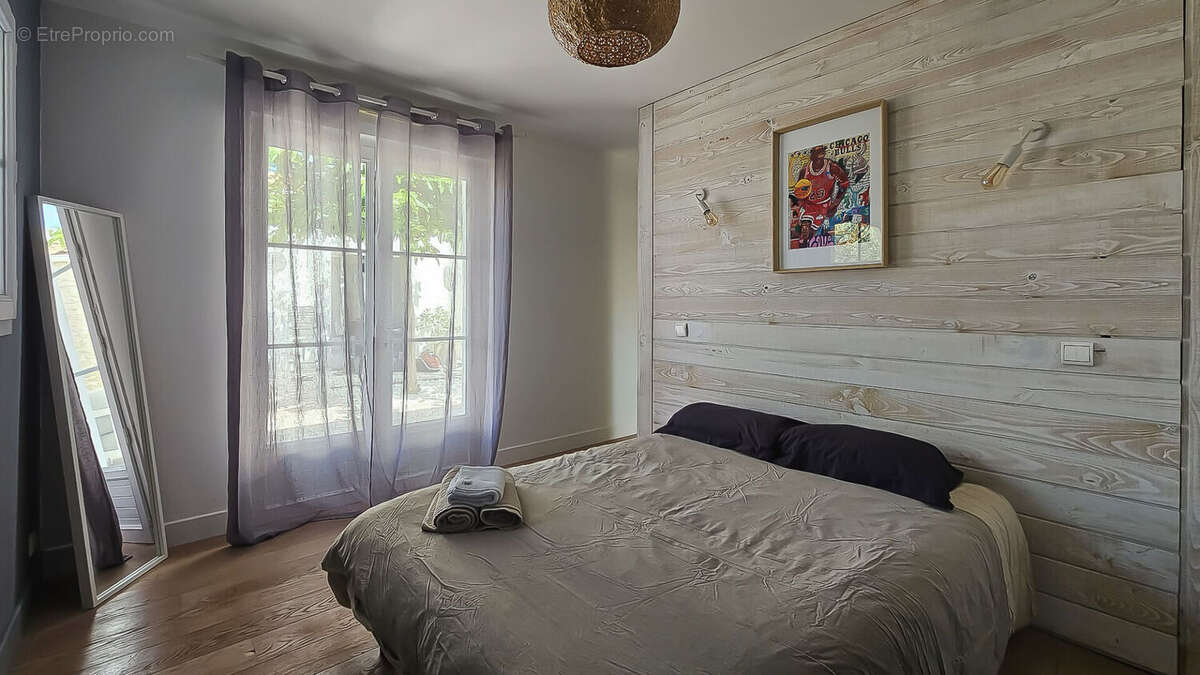 Maison à SAINTE-SOULLE