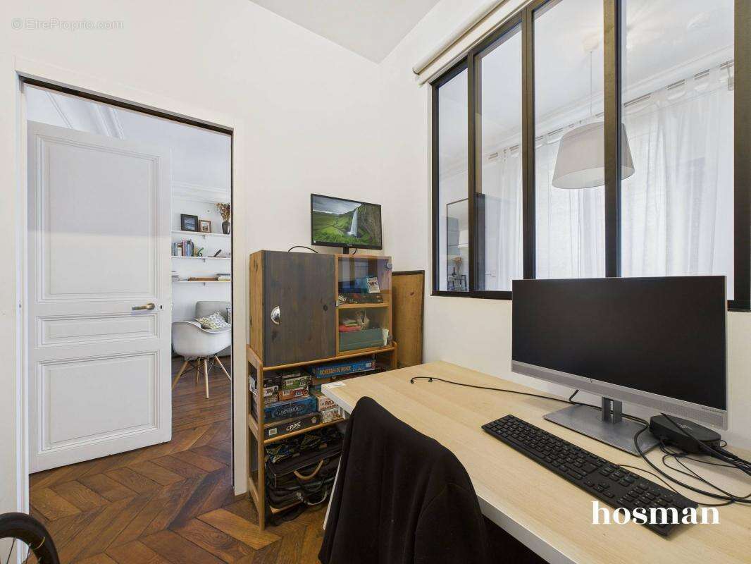 Appartement à PARIS-20E