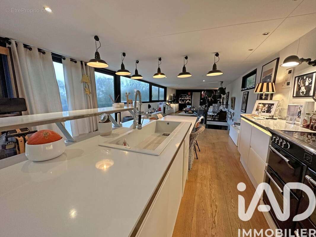 Photo 2 - Maison à AUVERS-SUR-OISE