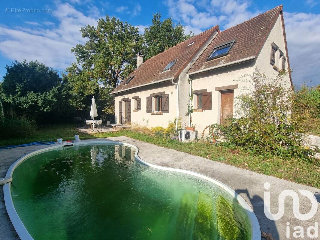 Photo 1 - Maison à LIMEIL-BREVANNES