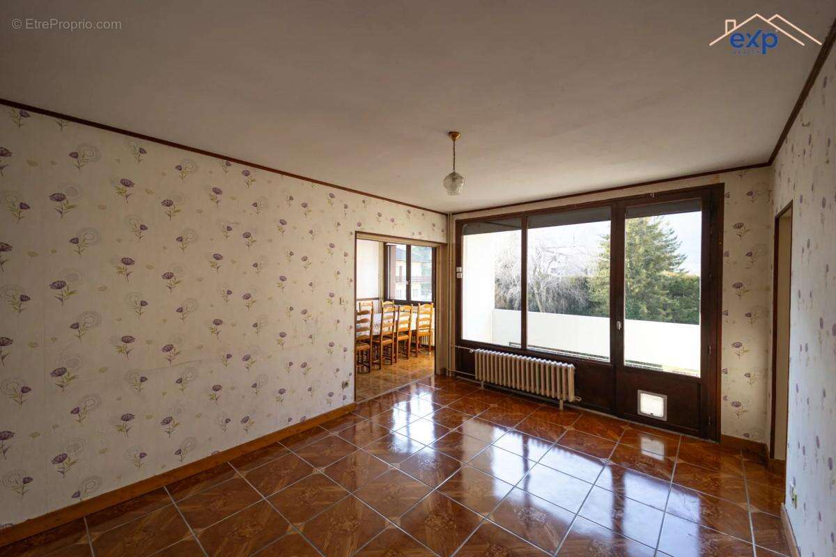 Appartement à DOUSSARD