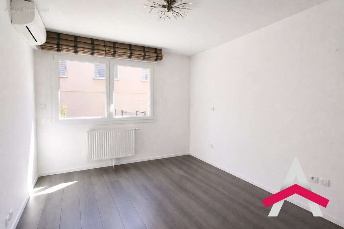 chambre 1 - Appartement à RIEDISHEIM