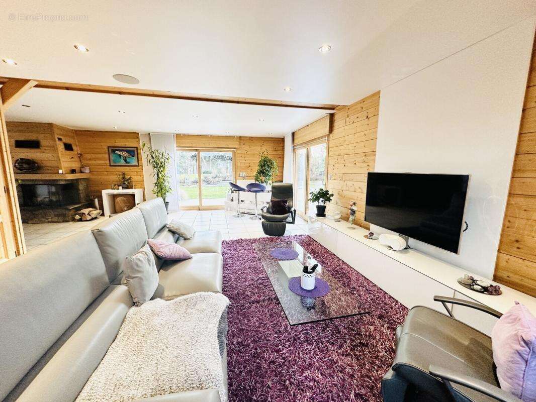 Chalet 272m2 surface totale terrain 2693m2 - photo 5