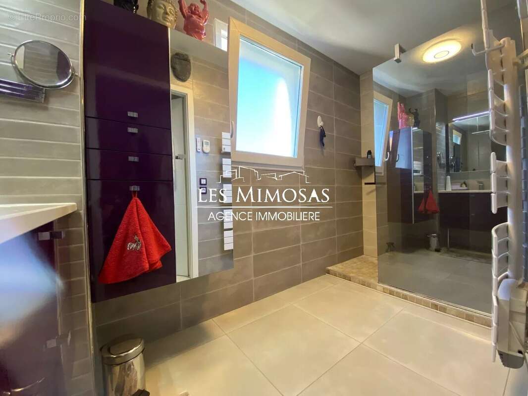 Appartement à SAINT-RAPHAEL