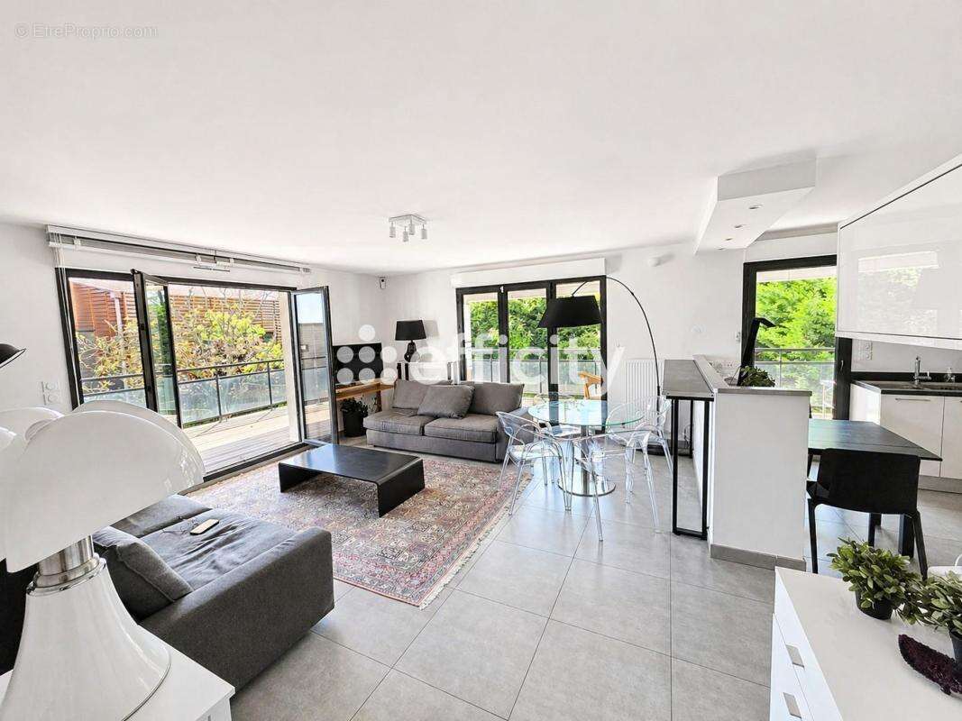 Appartement à SAINT-DIDIER-AU-MONT-D'OR