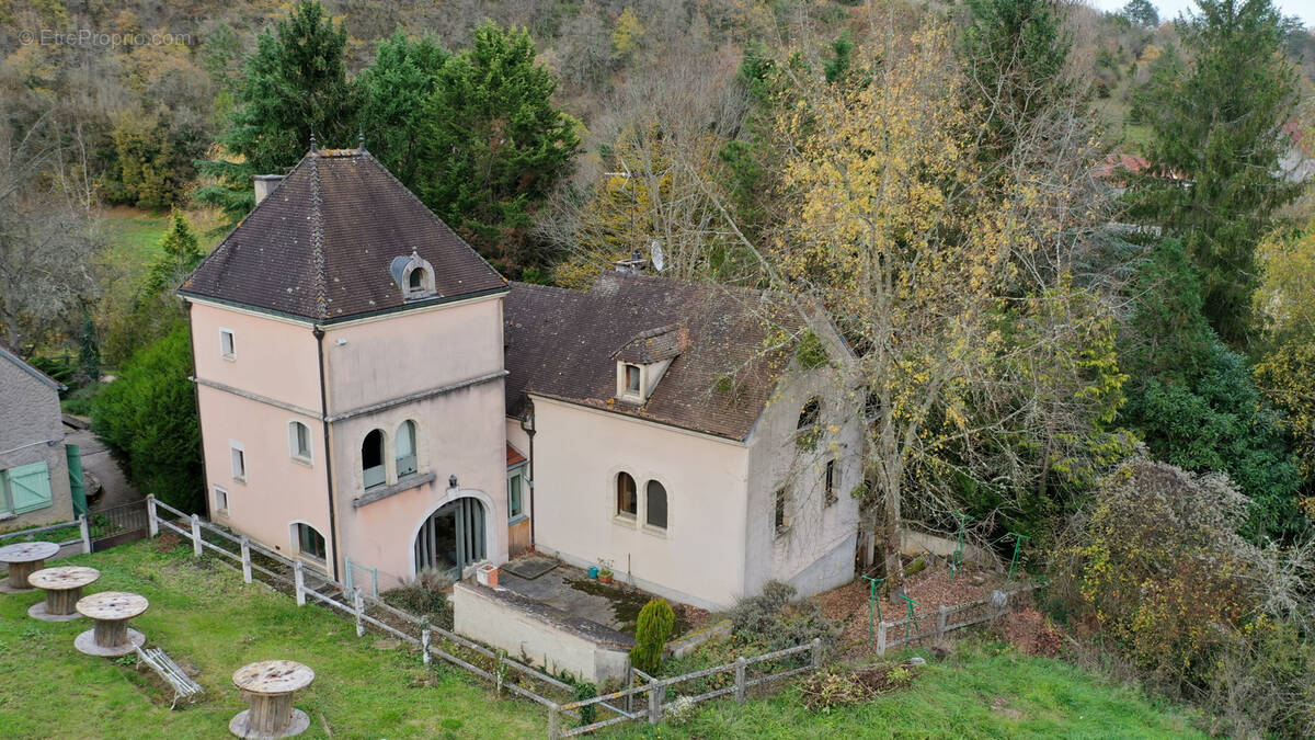 Maison à VEZELAY