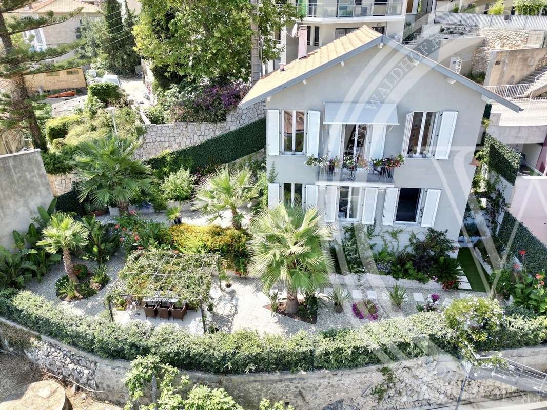 Maison à BEAUSOLEIL