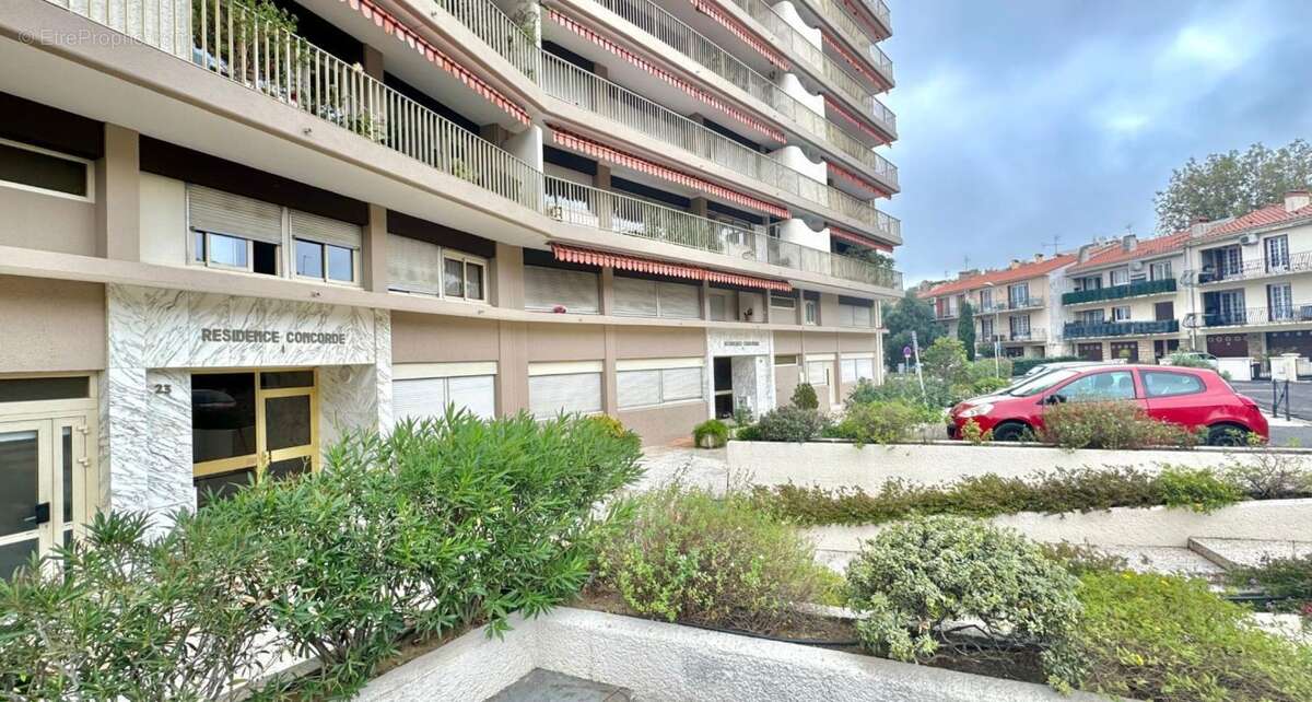 Commerce à PERPIGNAN