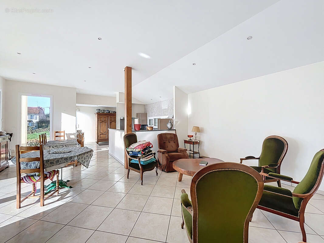 Maison à APREMONT-LA-FORET