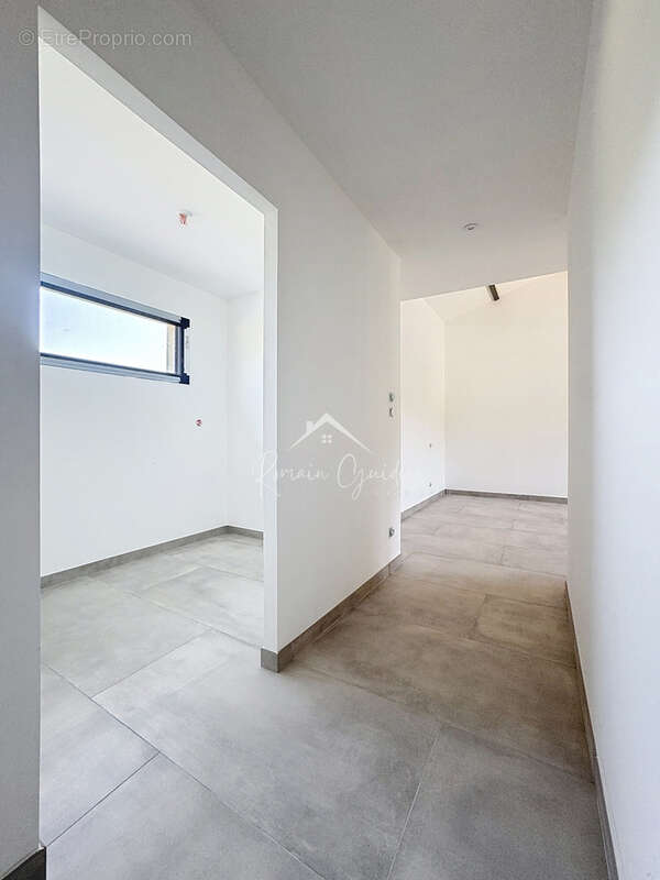 Maison à SAINT-AFFRIQUE