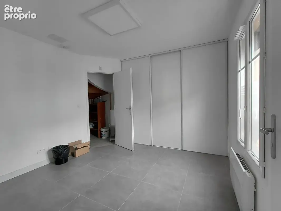 A Vendre A Périgueux : Local commercial d'environ 280m2 - photo 7