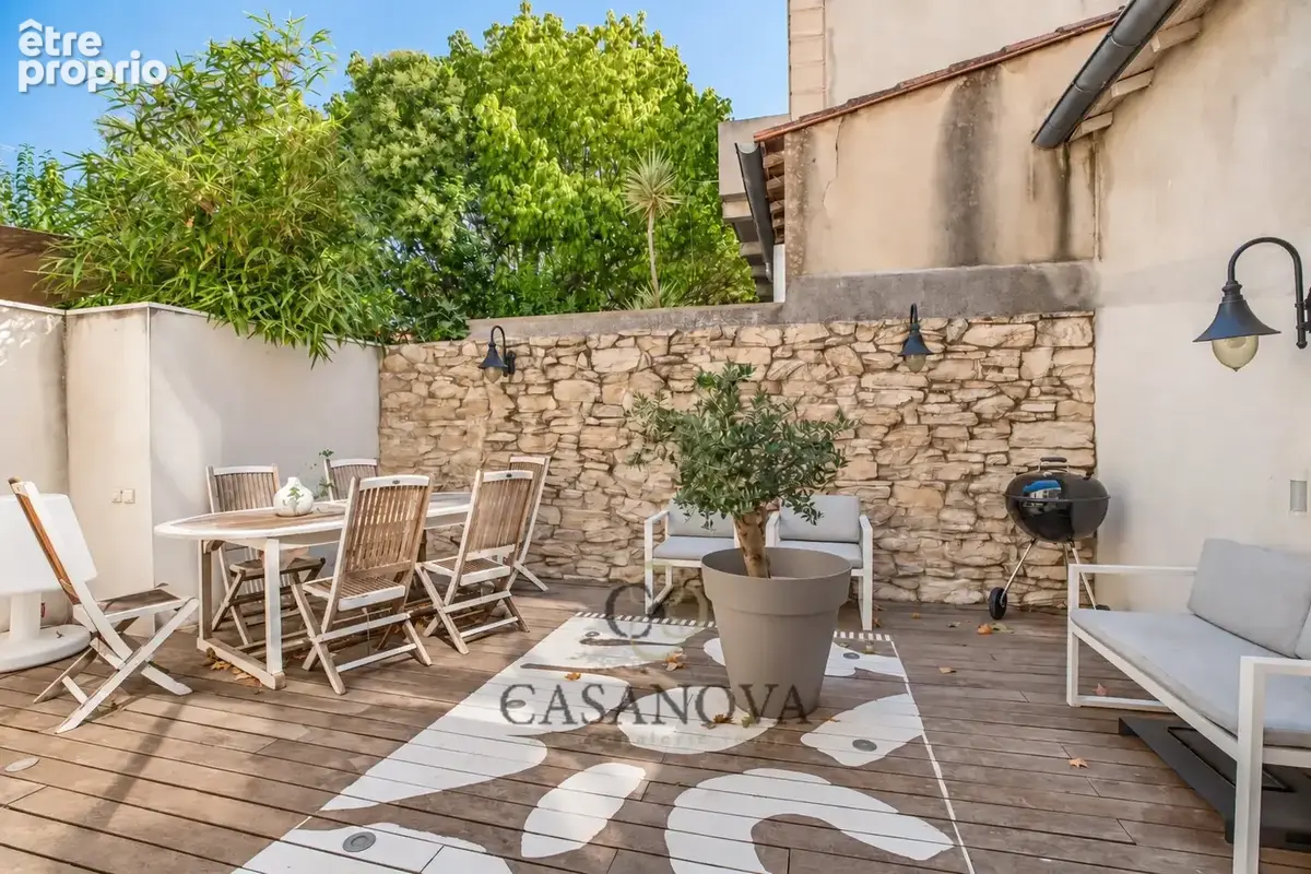 Co-exclusivité : Maison contemporaine avec piscine, terrasse et double garage Montpellier centre Arceaux - photo 3