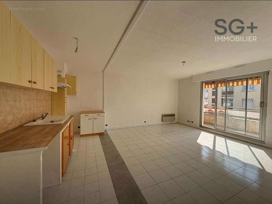 Appartement à MARSEILLE-13E