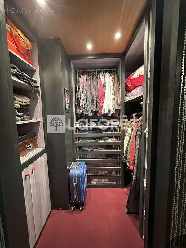 Appartement à LA CLUSE-ET-MIJOUX