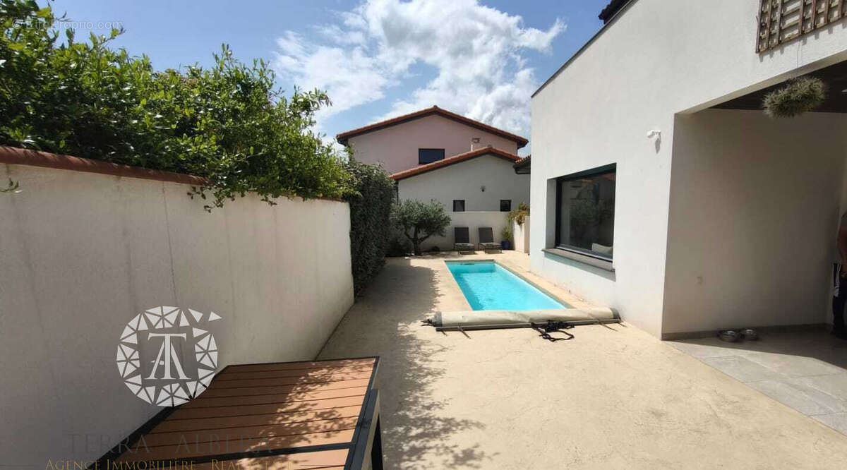 Maison à SOREDE
