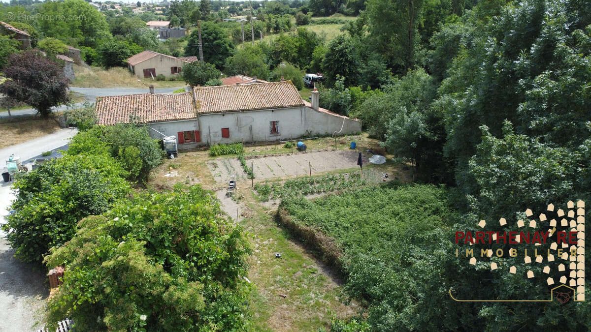 Maison à LA PEYRATTE