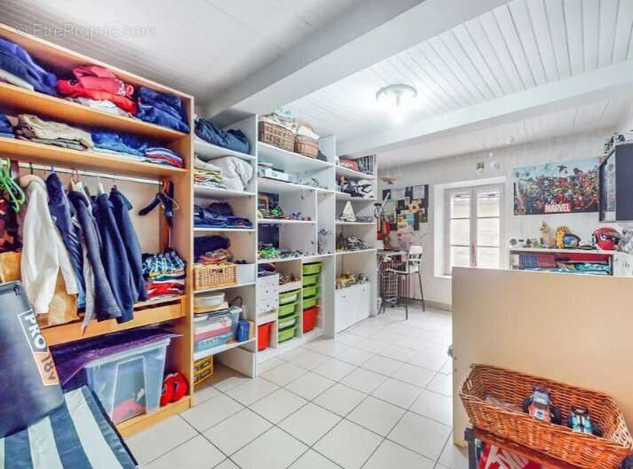 Maison à COURTHEZON