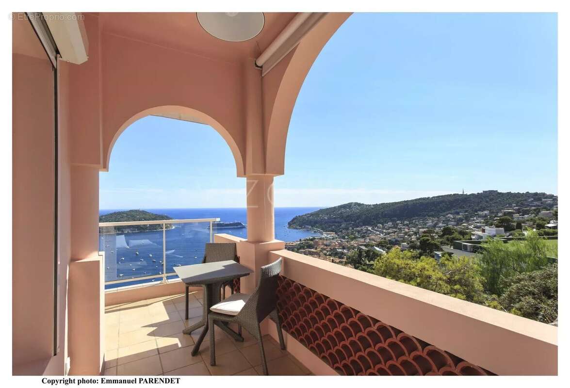 Appartement à VILLEFRANCHE-SUR-MER