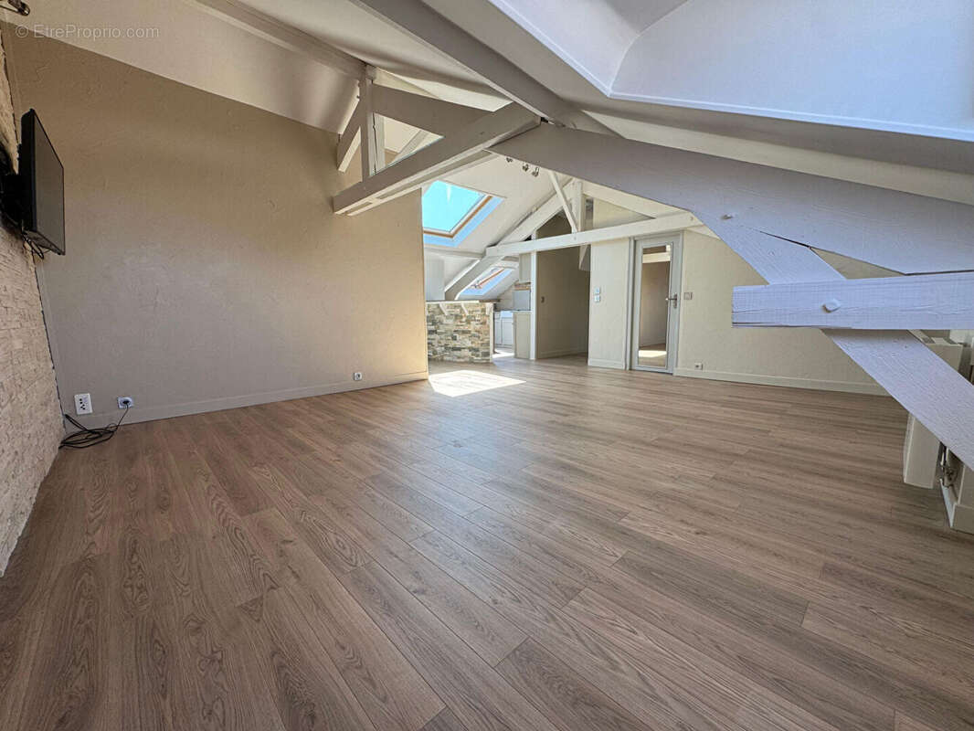 Appartement à NOISY-LE-SEC