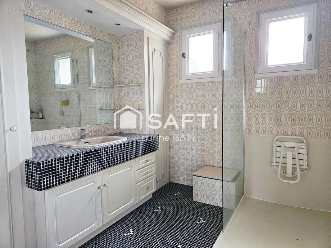 Photo 9 - Maison à ROCHEFORT-EN-TERRE