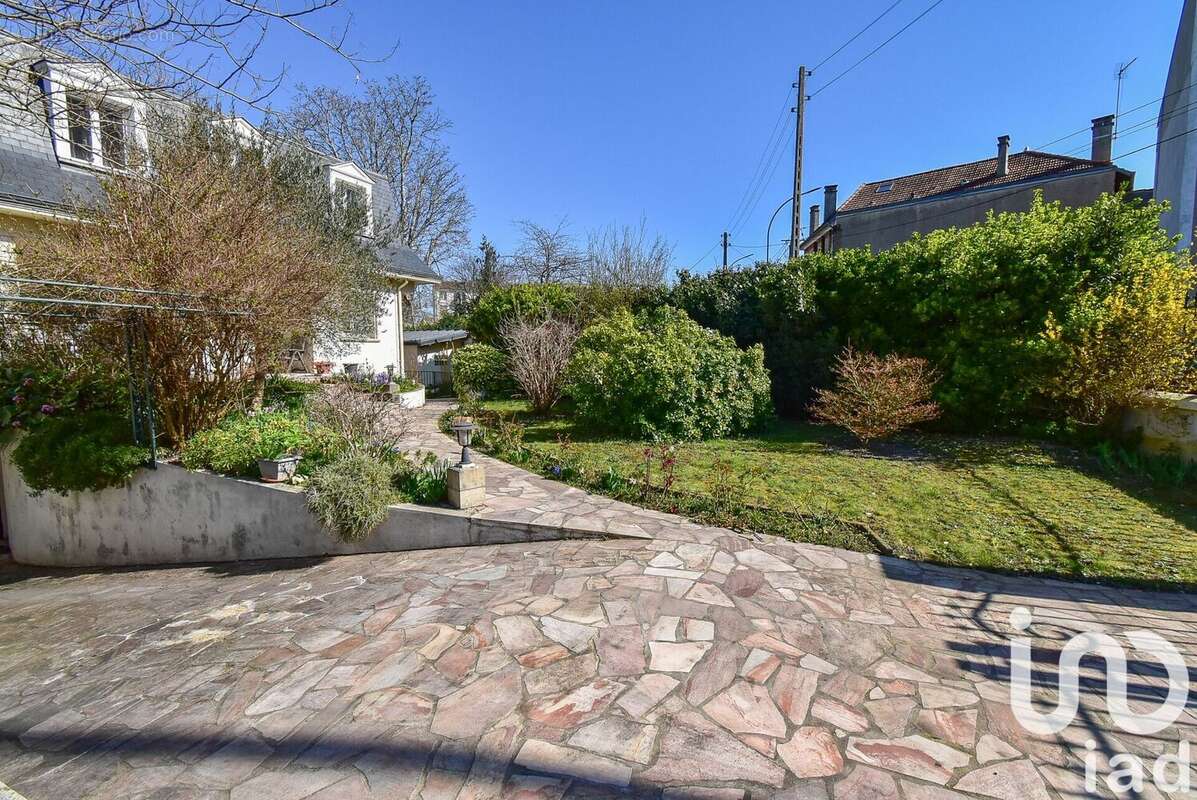 Photo 3 - Maison à LE RAINCY