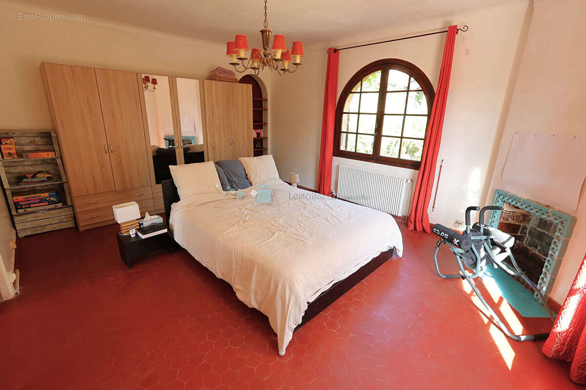 Maison 150 m² avec jardin de 1600 m² Spéracèdes - photo 15