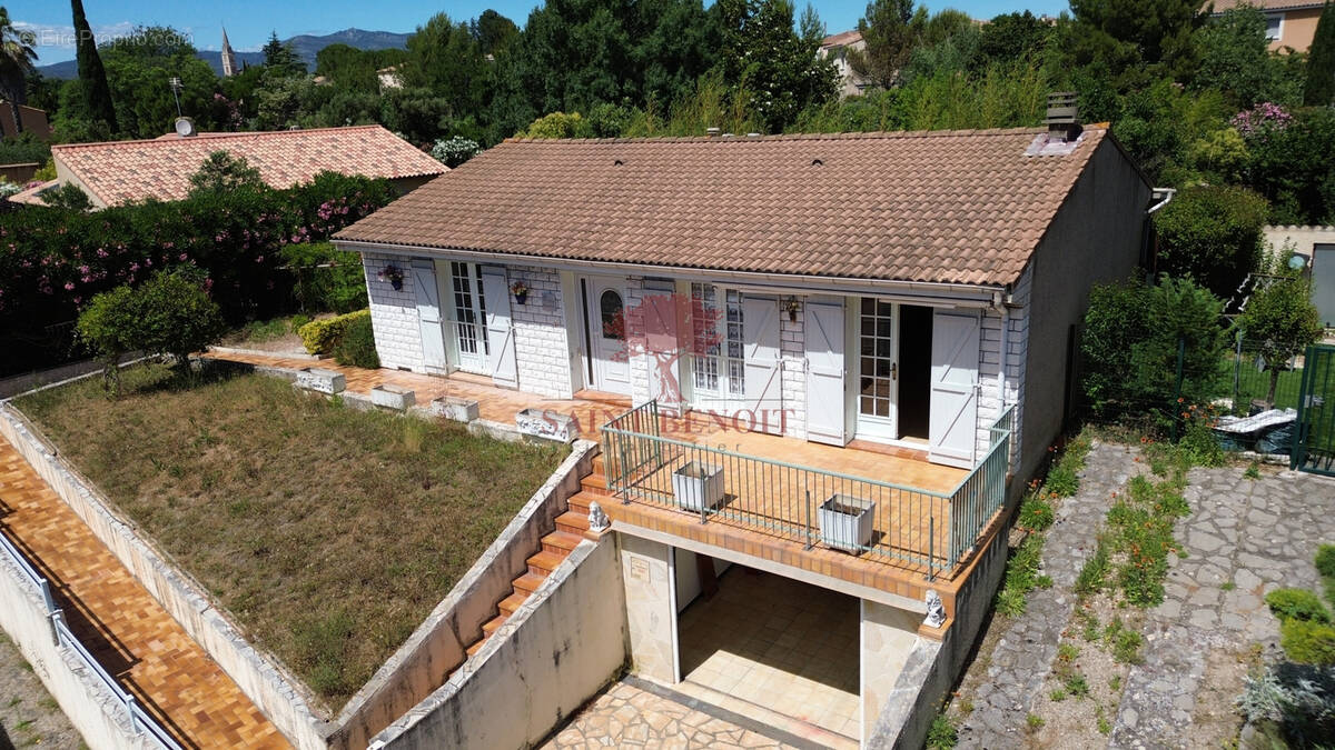Maison à SAINT-ANDRE-DE-SANGONIS