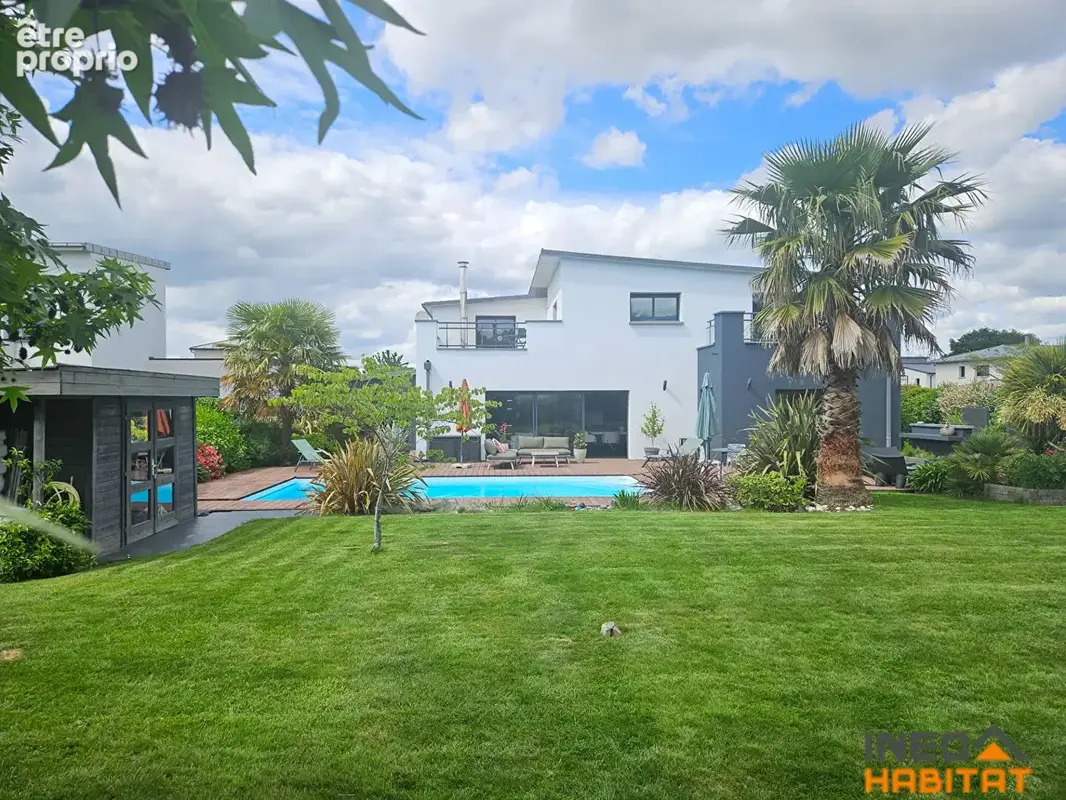 EXCLUSIVITÉ AMANDA - Maison contemporaine avec piscine - 6 chambres - LA MÉZIÈRE - photo 17