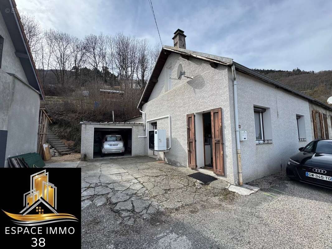 Maison à LA MURE
