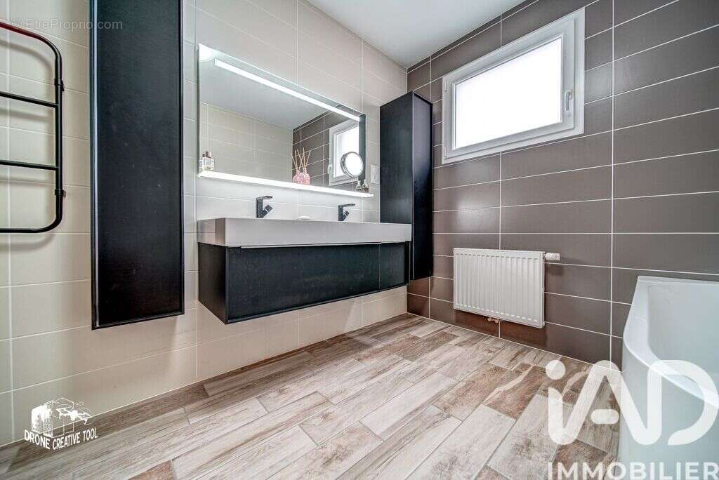 Photo 7 - Maison à VERNY