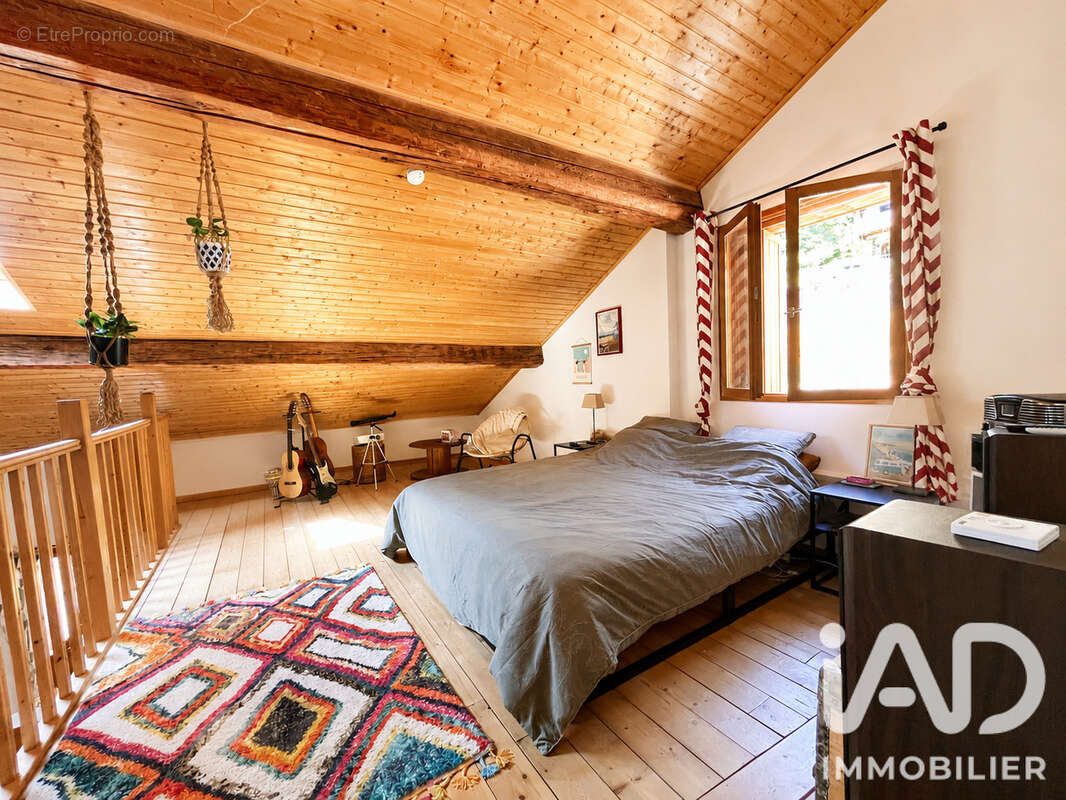Maison 130 m² à Le Moutaret  - photo 8
