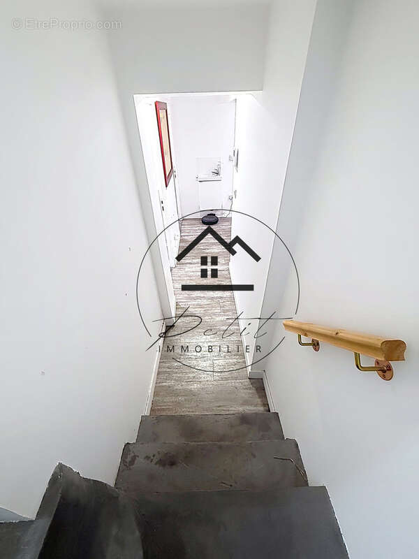 Commerce à CHANTILLY