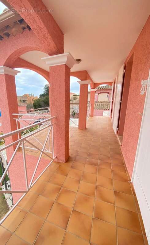 Maison à LA LONDE-LES-MAURES