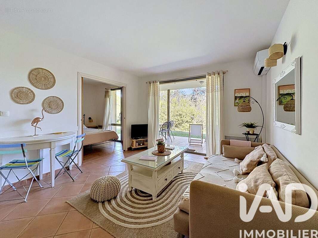 Photo 5 - Appartement à SAUMANE-DE-VAUCLUSE