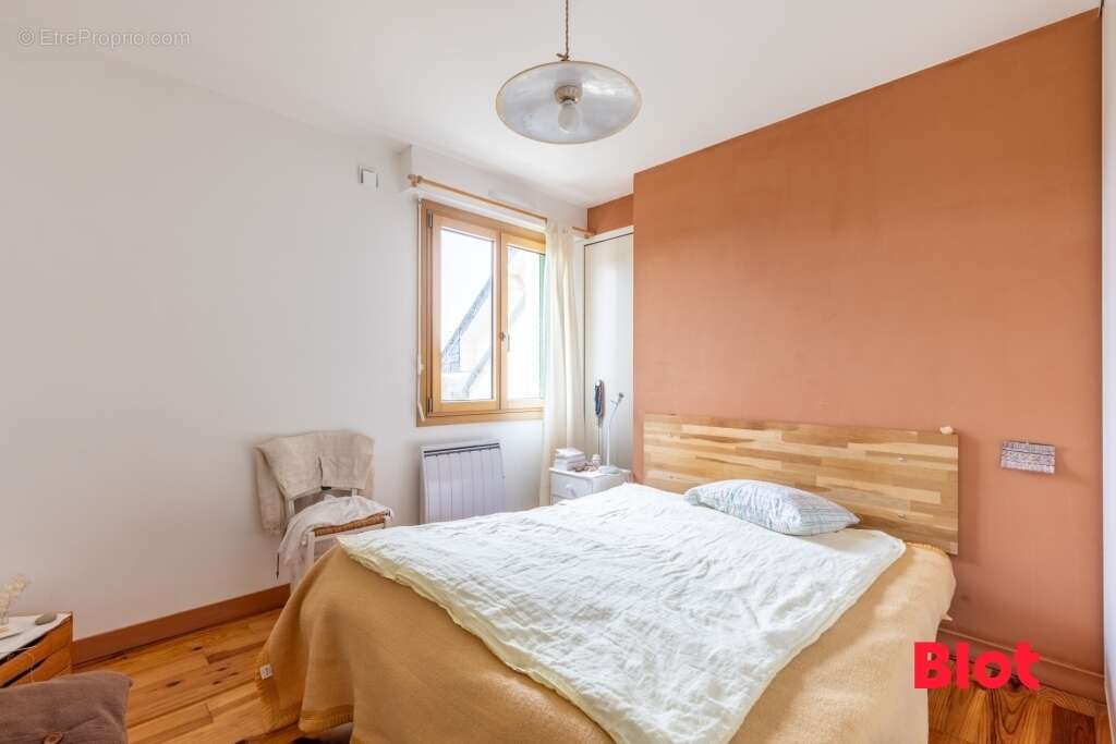 Maison à CORPS-NUDS