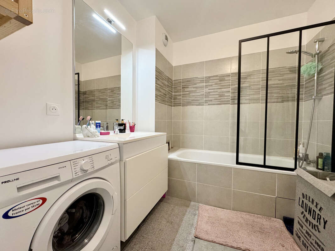 Appartement à LOUVRES