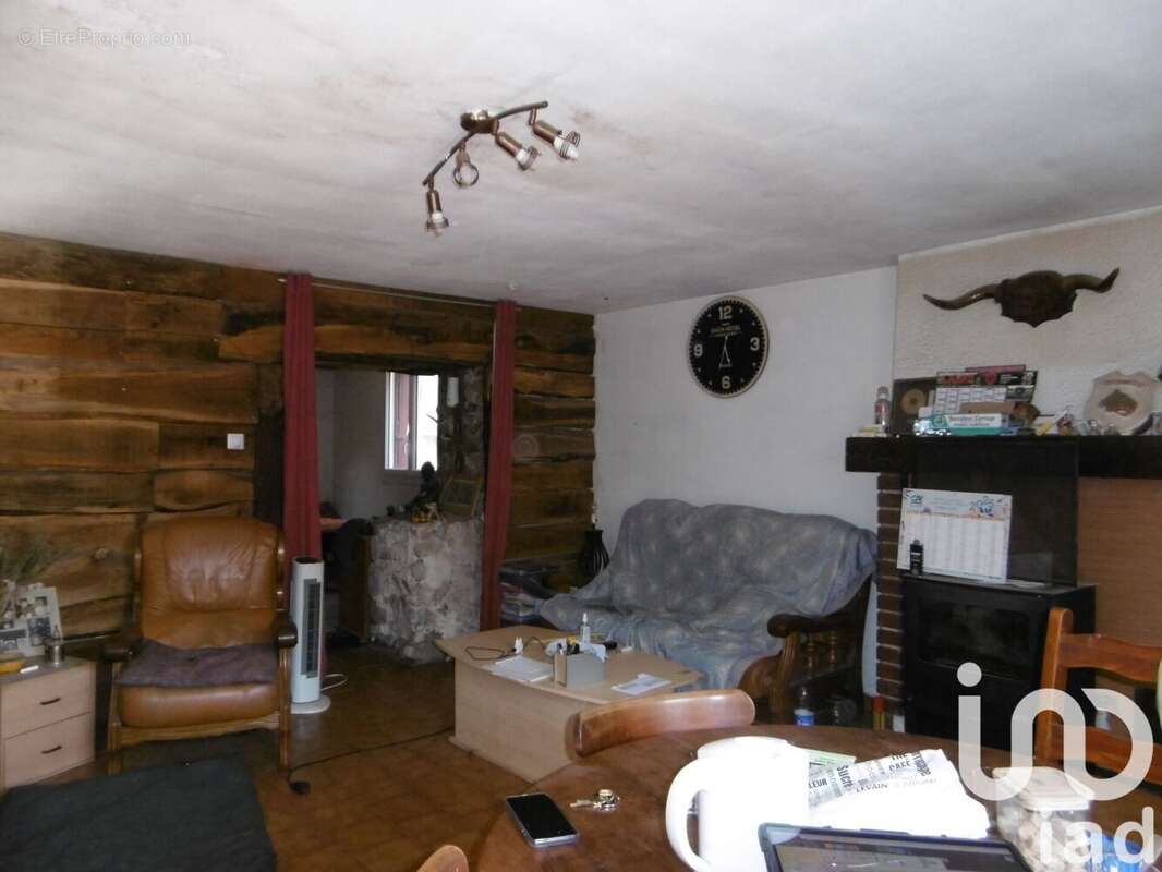Maison 88 m² à Moussac  - photo 6
