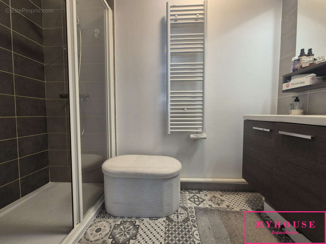Appartement à BAGNEUX