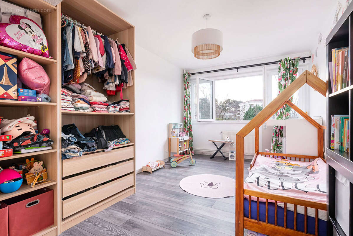 Appartement à SAINTE-FOY-LES-LYON