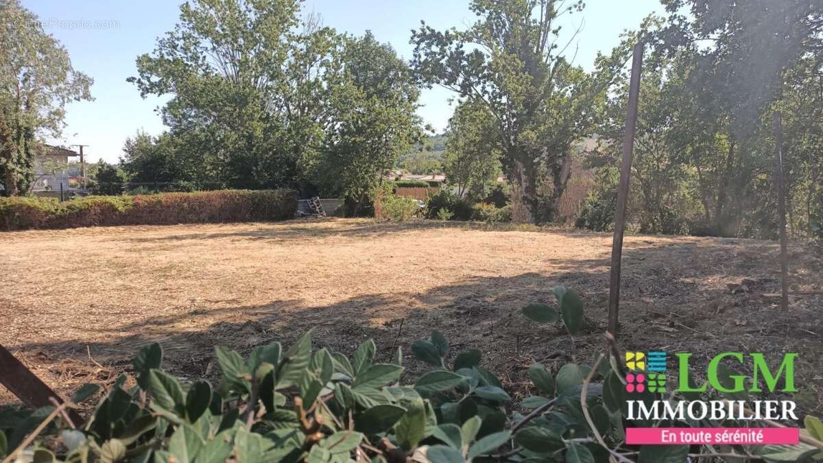 Terrain constructible 846m²                     SAINT FELIX DE RIEUTORD                     60000€ FAI - photo 5