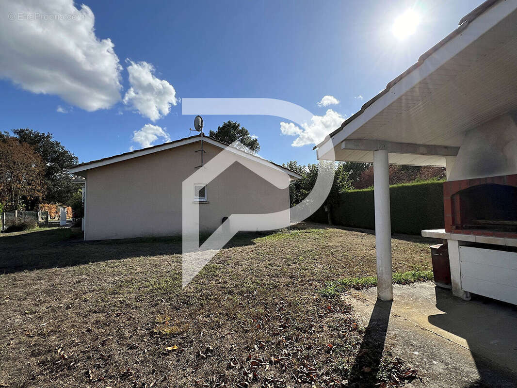 Maison à SAINT-DENIS-DE-PILE