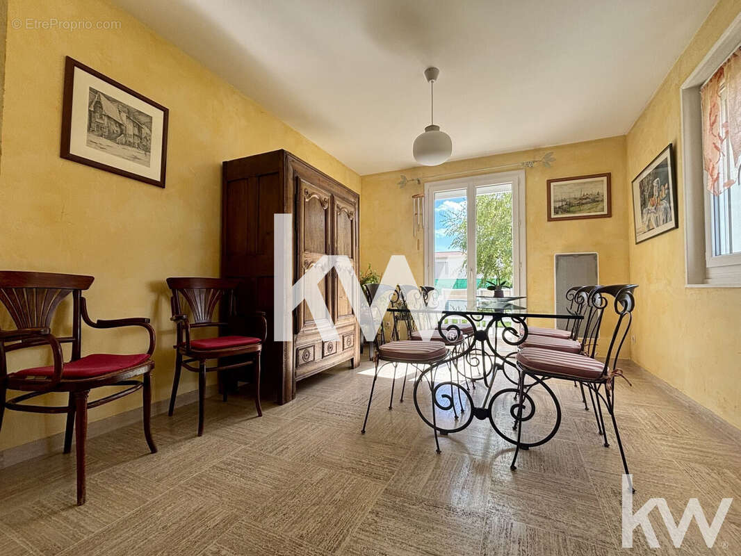Maison 117 m² à Veauche  - photo 2