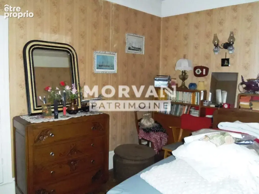 Centre bourg - maison avec jardin et dependances - 49900 € - photo 14