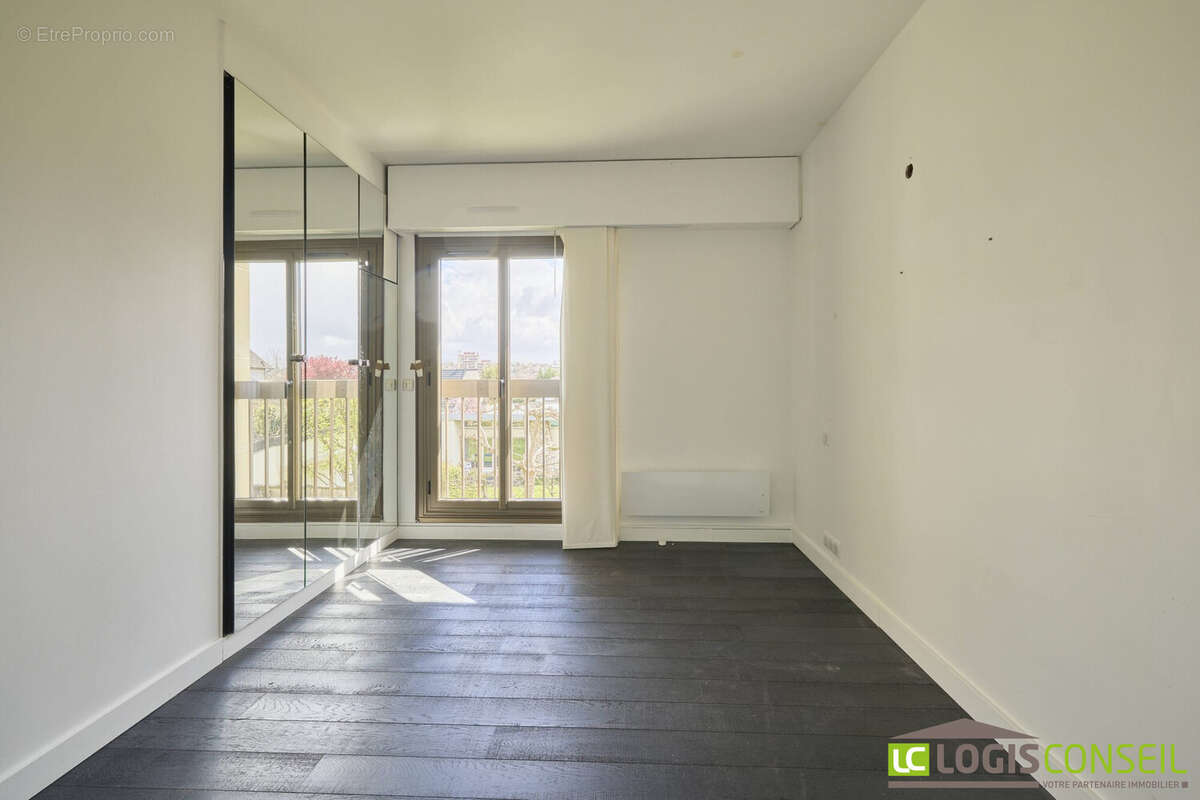 Appartement à BOURG-LA-REINE