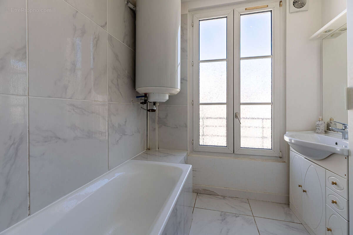 Appartement T1 à vendre - Paris 5ème étage - 24,58 m² - photo 7