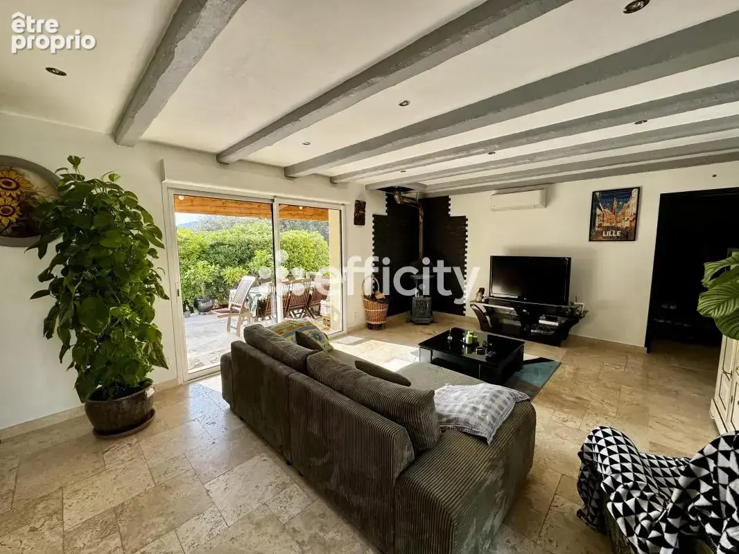 Maison 4 pièces 100 m² à vendre à Callas (83830) - photo 5