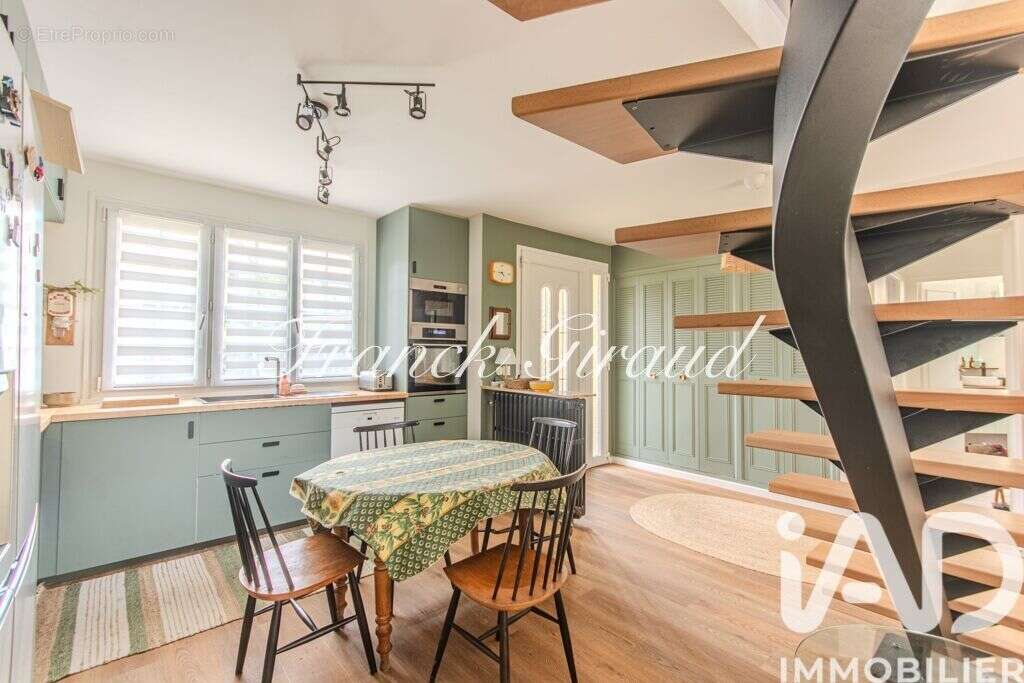 Photo 4 - Maison à SAINT-MICHEL-SUR-ORGE