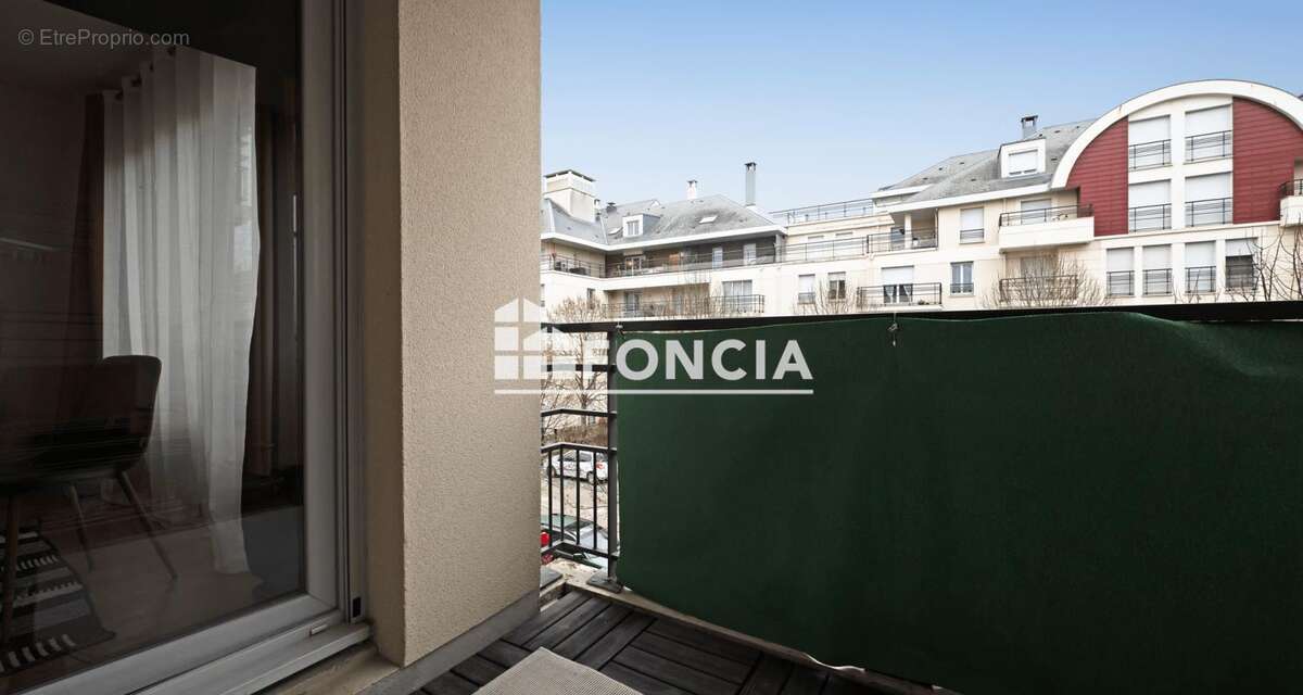Appartement à CARRIERES-SOUS-POISSY