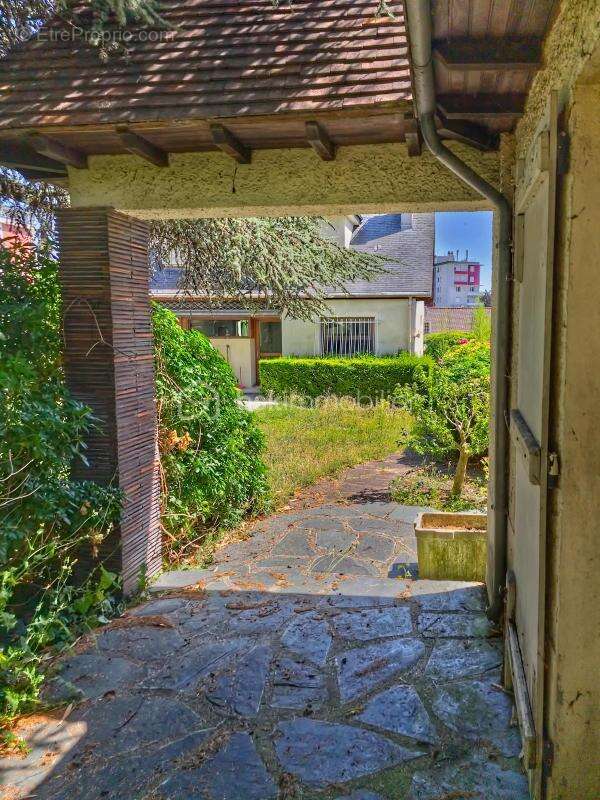 Maison à NOISY-LE-SEC